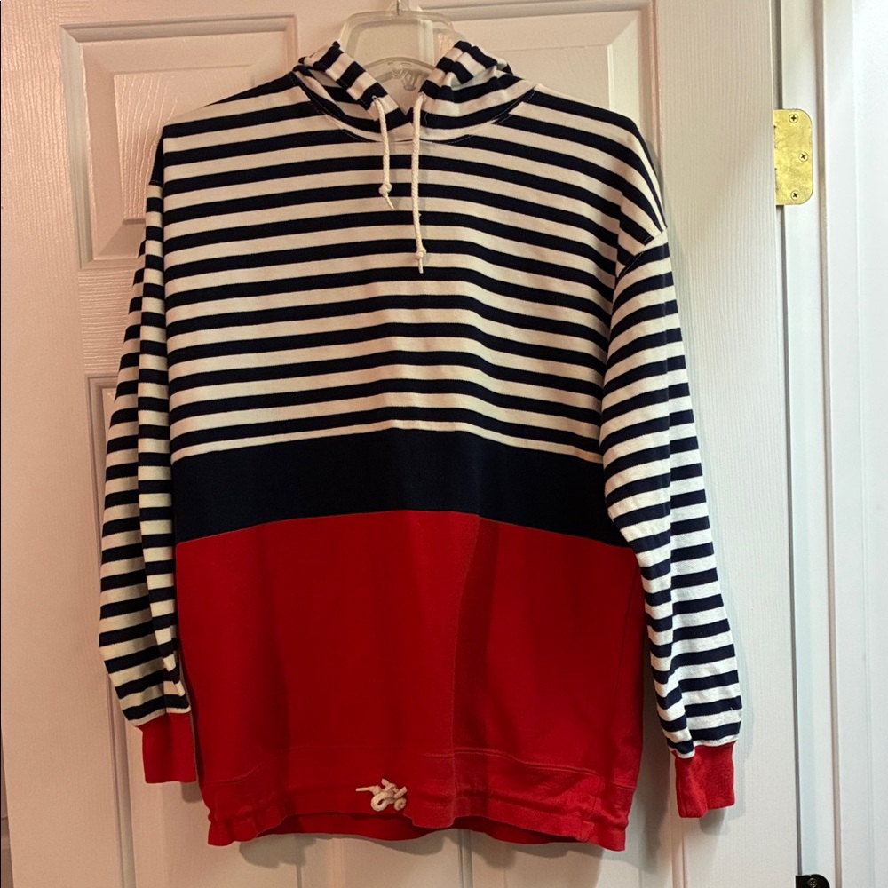 🆕 VNTG MELBOURNE ELEMENTS - Striped hooded top with red, blue and white.